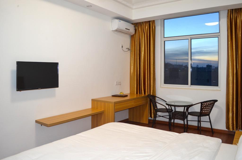 Chinese Business Hotel Kampala Bagian luar foto