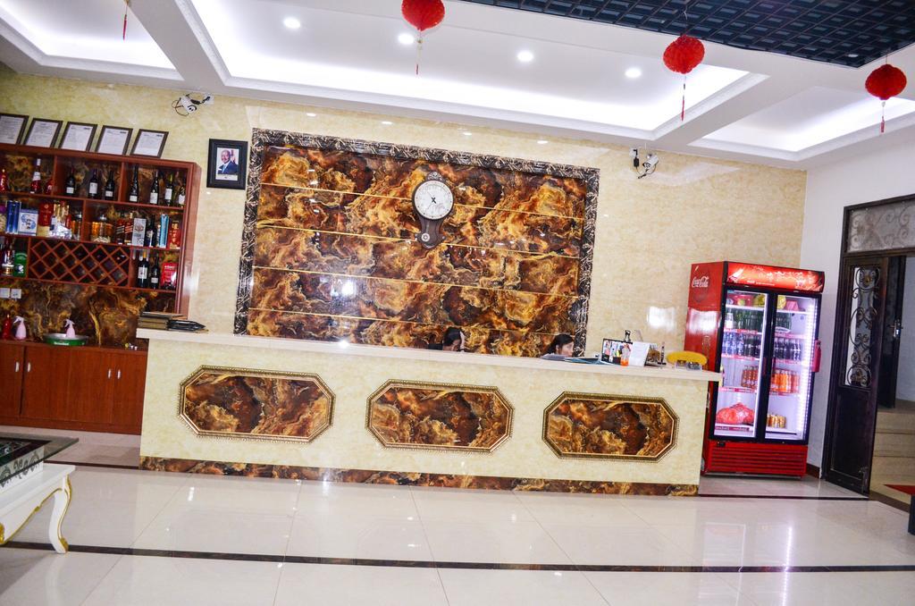 Chinese Business Hotel Kampala Bagian luar foto